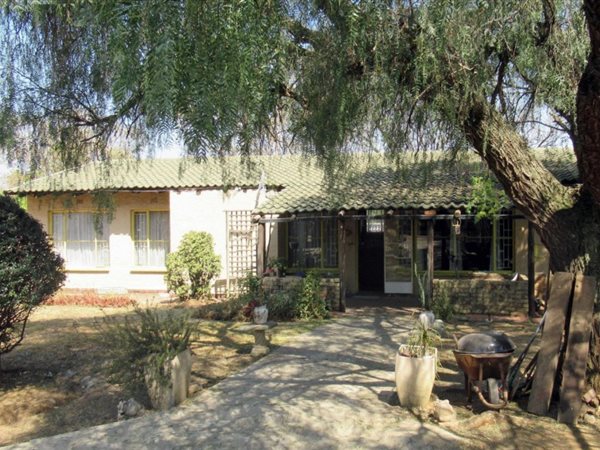 3 Bedroom House 3 Bedroom House