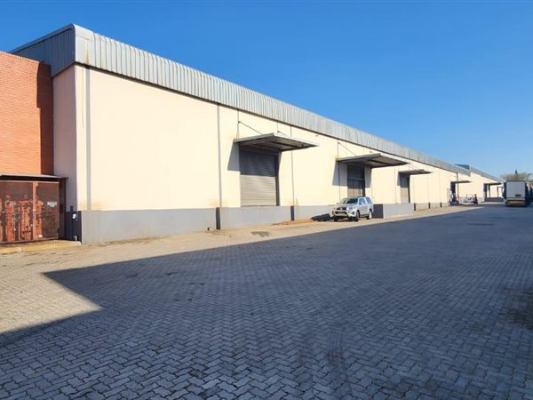 2850  m² Industrial space
