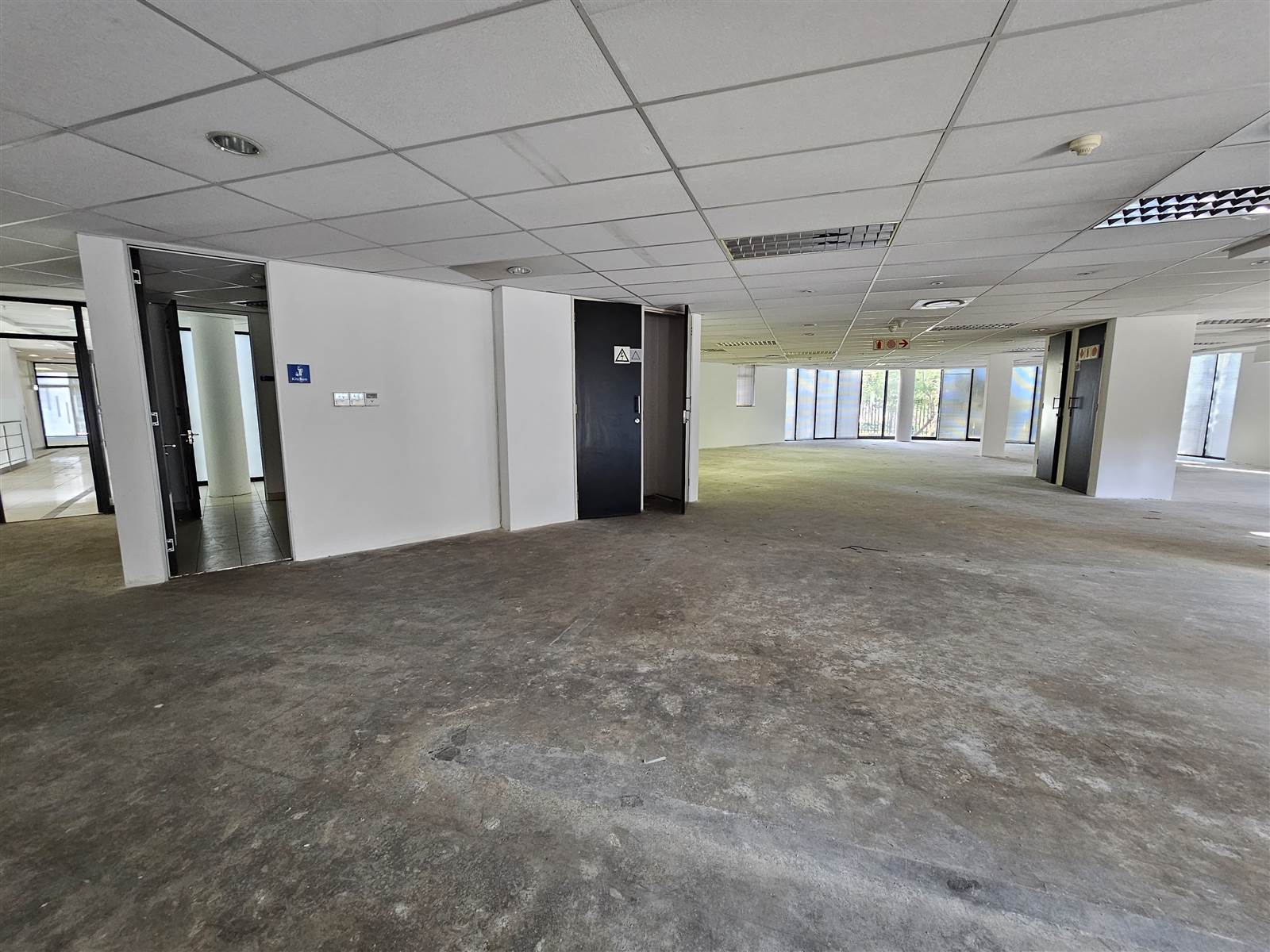856  m² Commercial space in Centurion CBD photo number 9