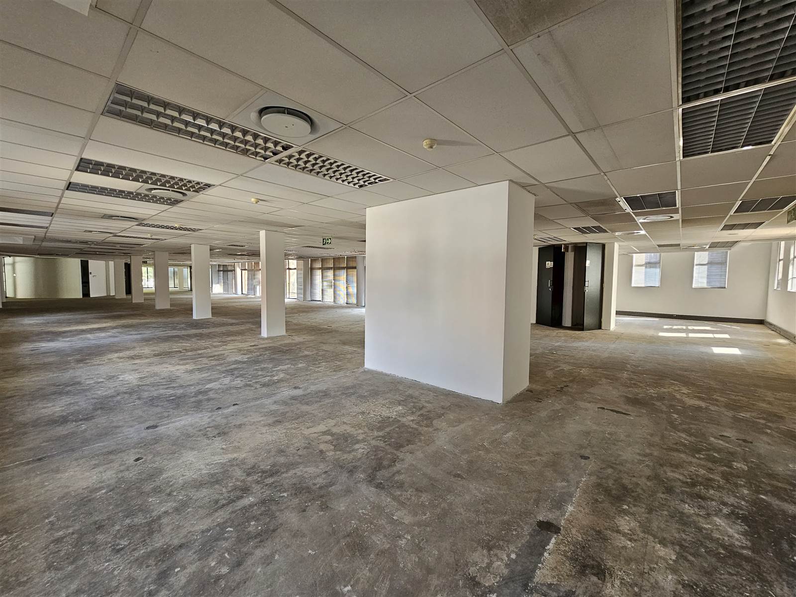 856  m² Commercial space in Centurion CBD photo number 15