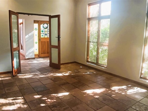 3 Bedroom House 3 Bedroom House