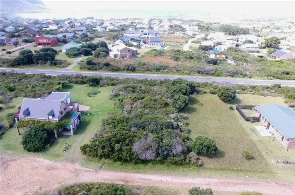 800 m² Land available in Bettys Bay photo number 7