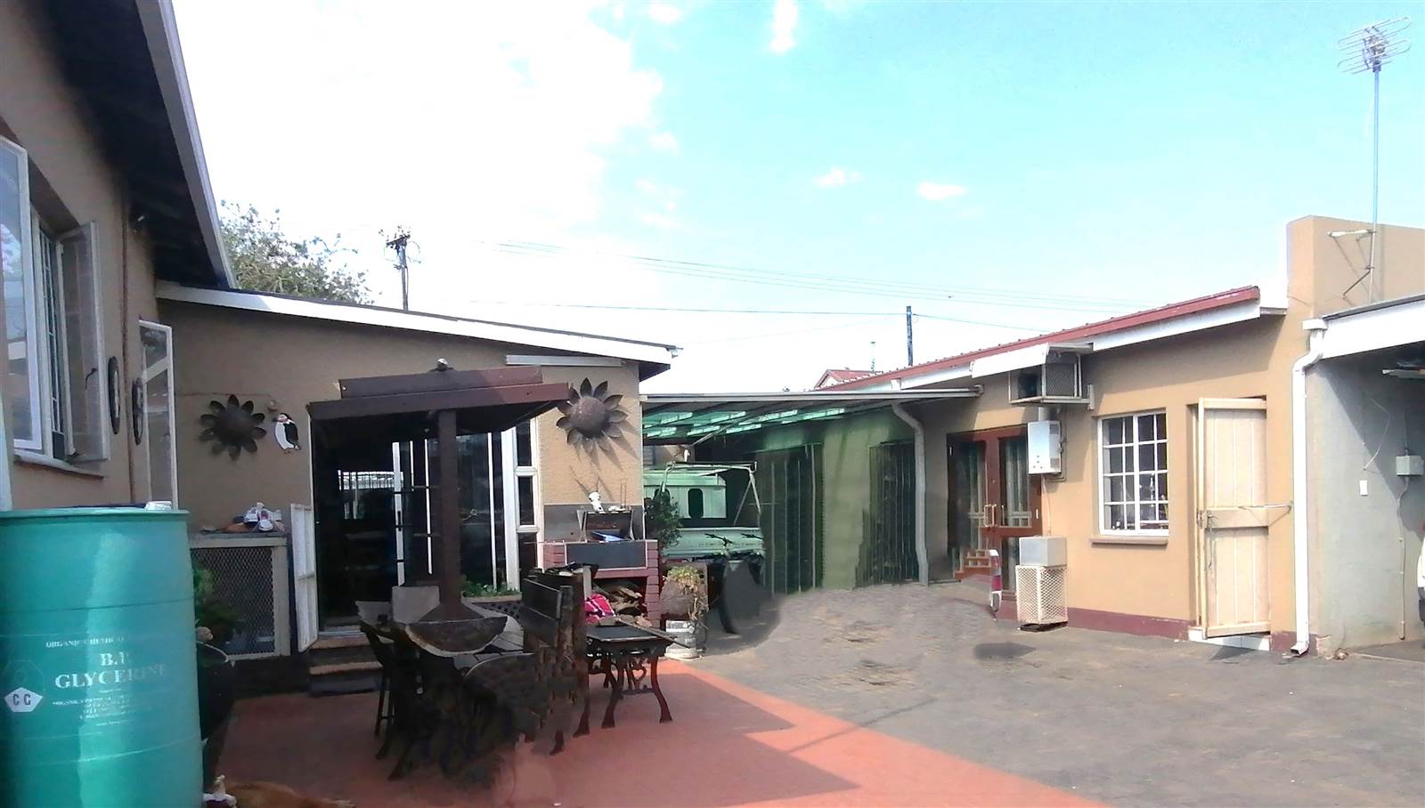 3 Bed House in Randfontein Central photo number 1