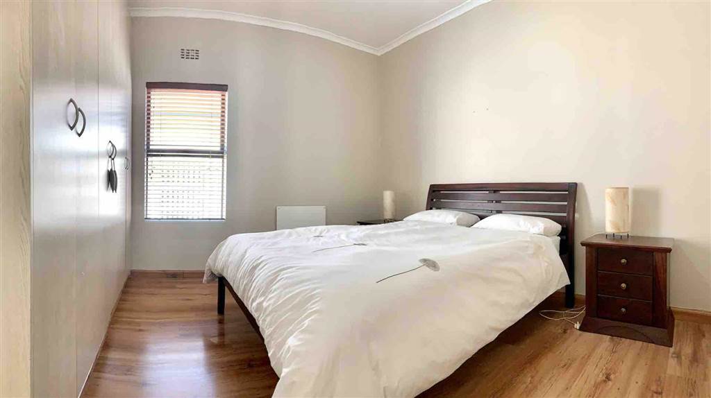 3 Bed House in Plattekloof photo number 15