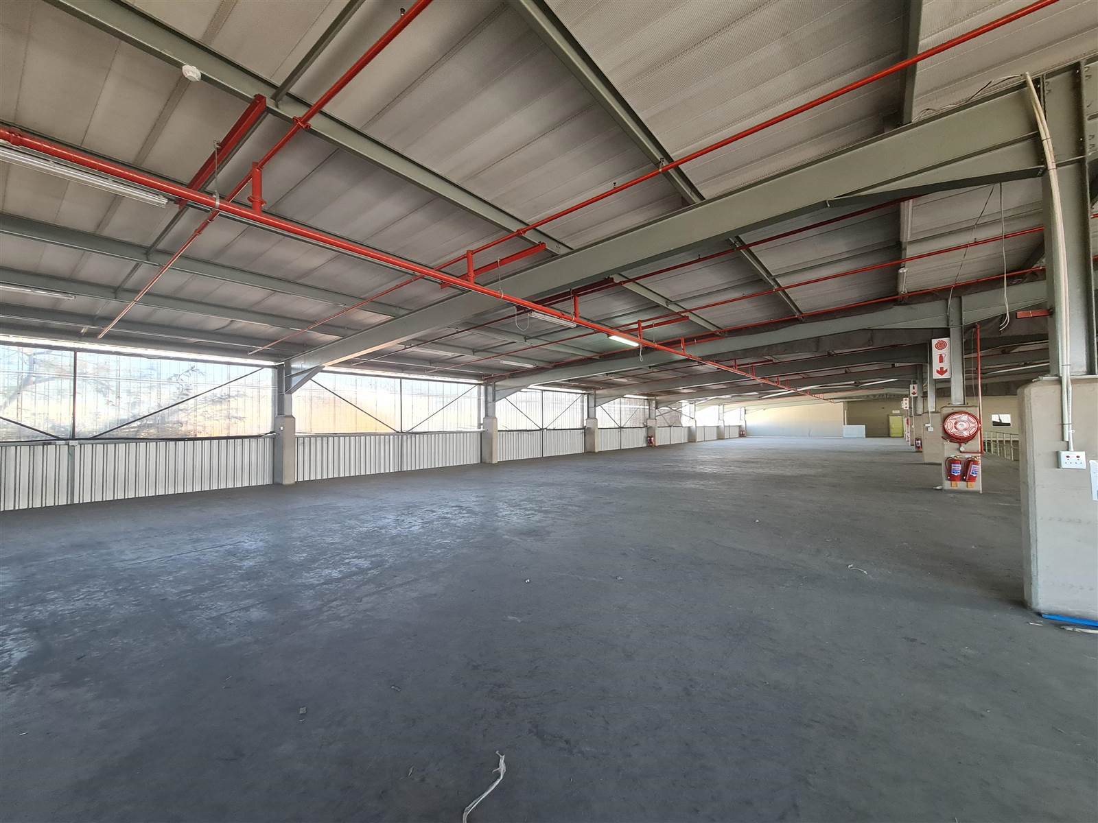 6950  m² Industrial space in Gosforth Park photo number 8