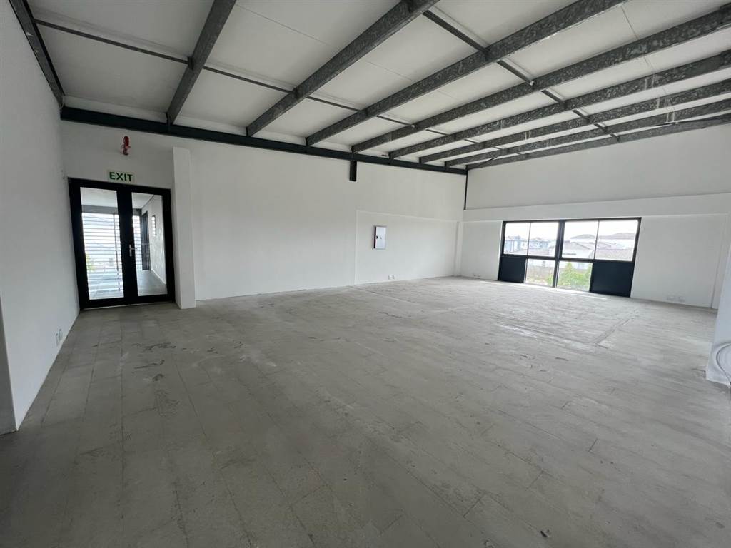 94  m² Commercial space in Parklands North photo number 2