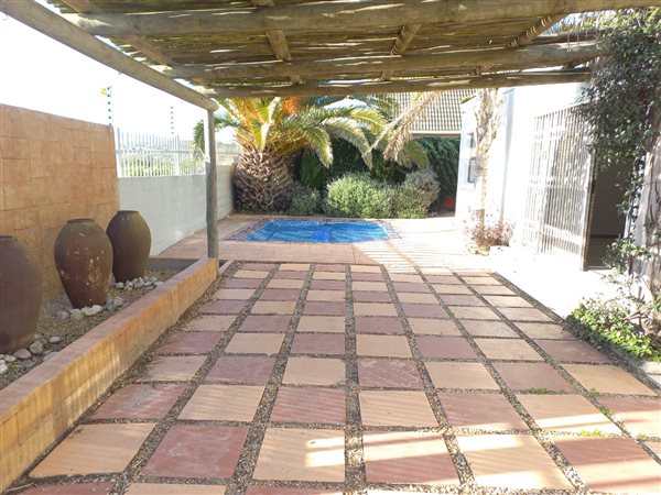 3 Bedroom House 3 Bedroom House