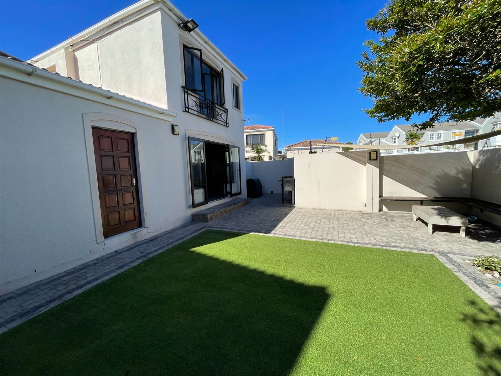 2 Bed Townhouse in Blouberg Sands photo number 13