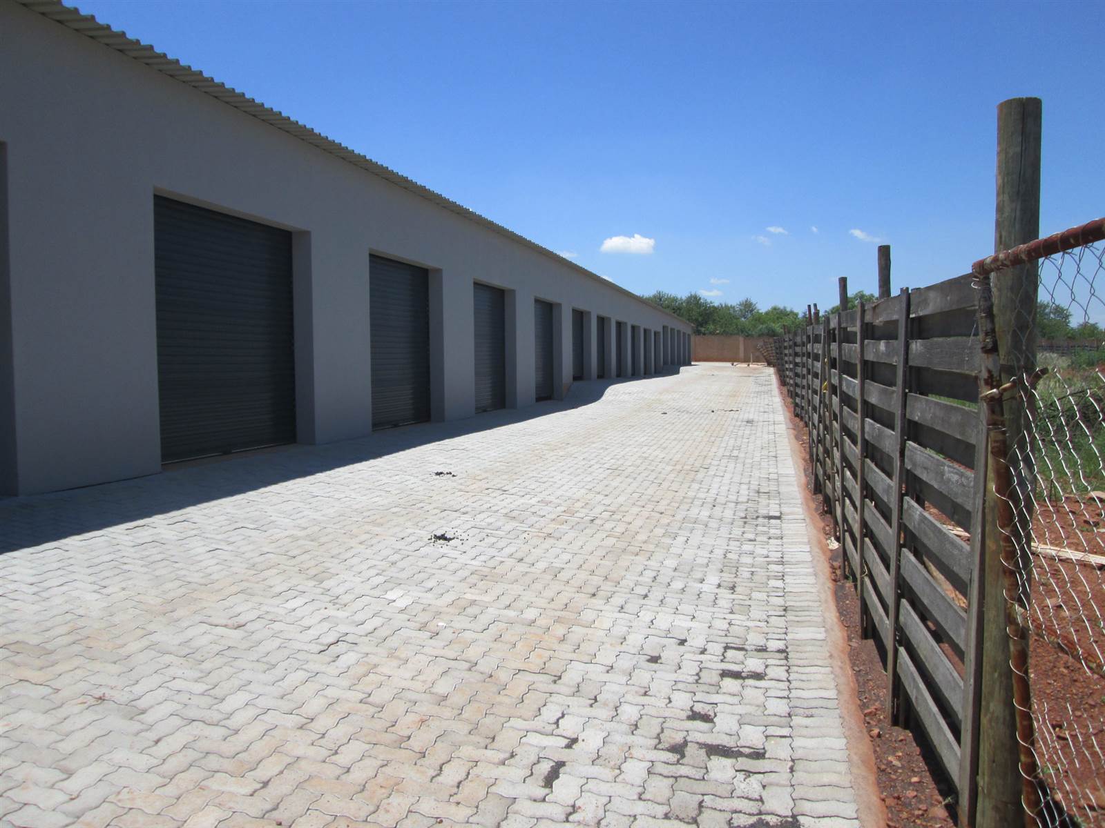 39  m² Commercial space in Leloko photo number 5