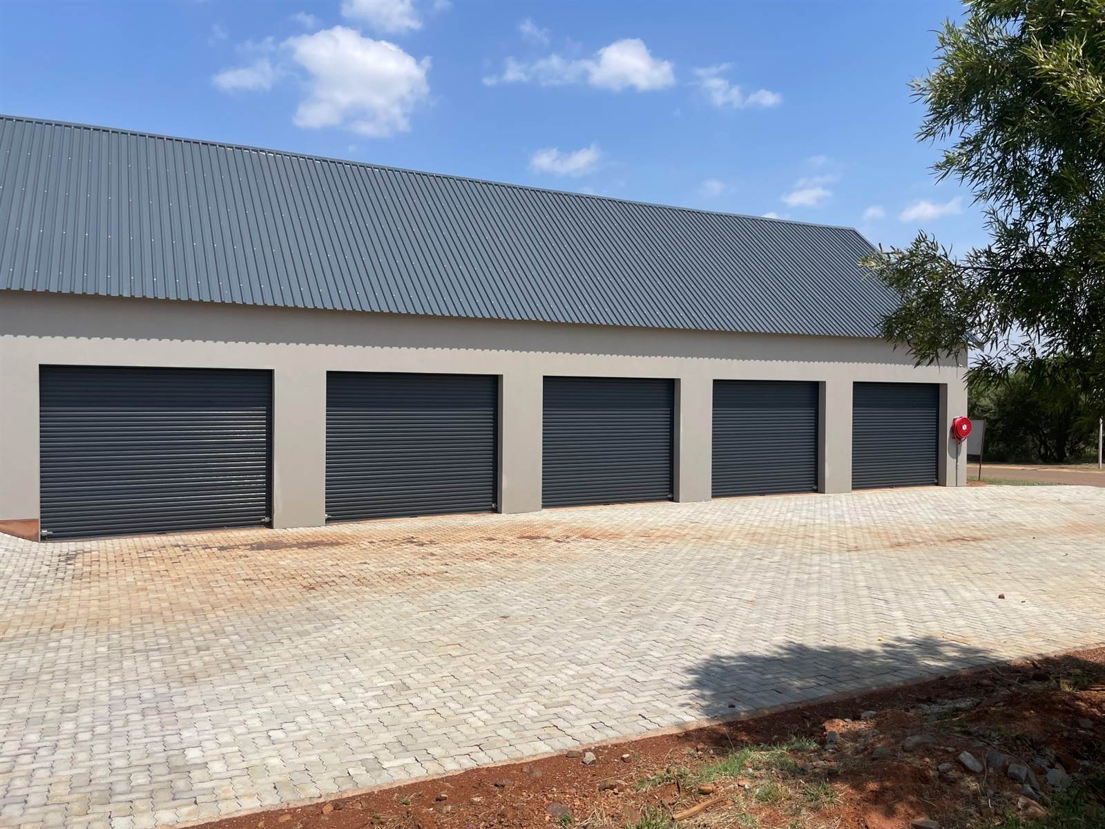 39  m² Commercial space in Leloko photo number 2