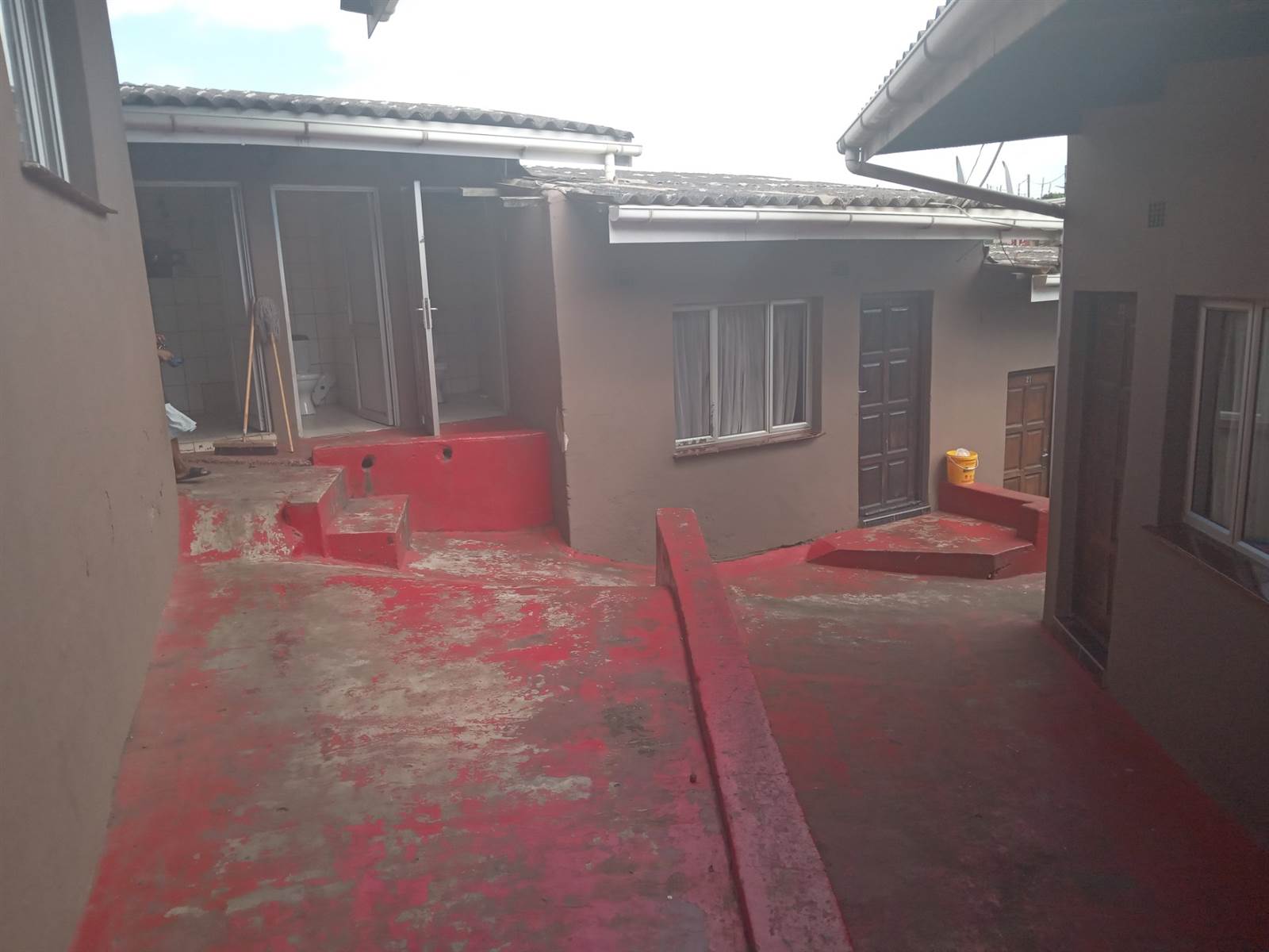 3331  m² Commercial space in Umlazi photo number 11