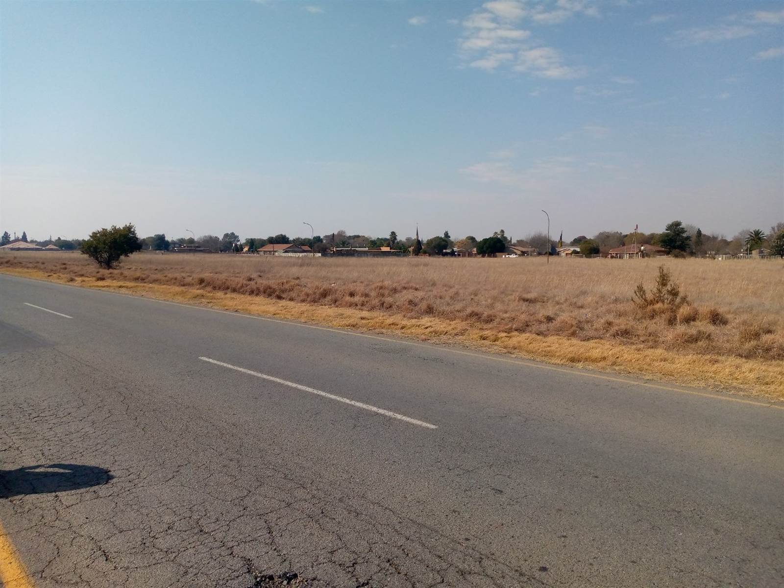 1400 m² Land available in Klerksdorp photo number 3