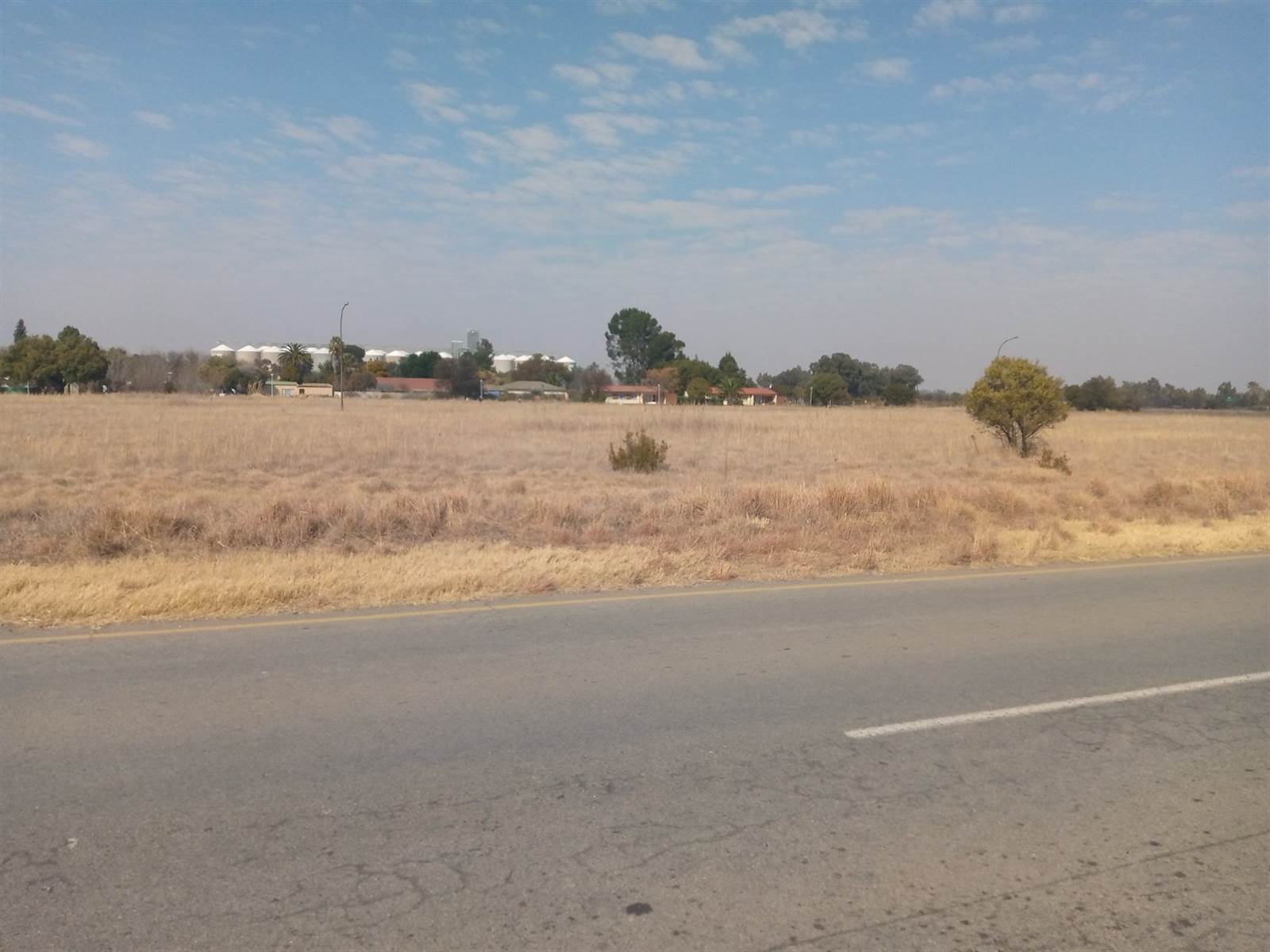 1400 m² Land available in Klerksdorp photo number 1