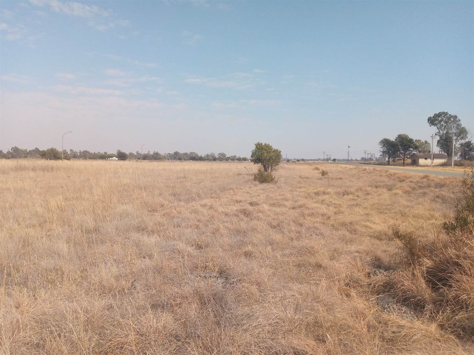 1400 m² Land available in Klerksdorp photo number 4