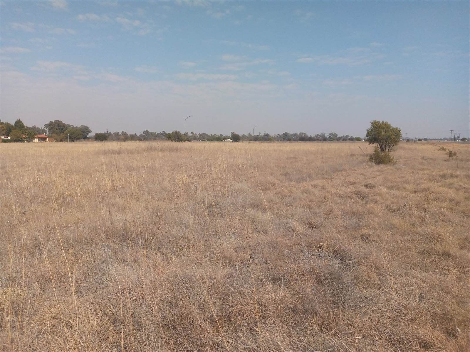 1400 m² Land available in Klerksdorp photo number 5