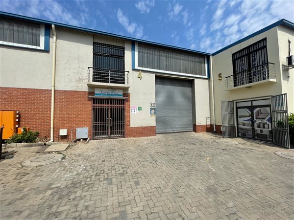 250 m² Industrial space 250 m² Industrial space
