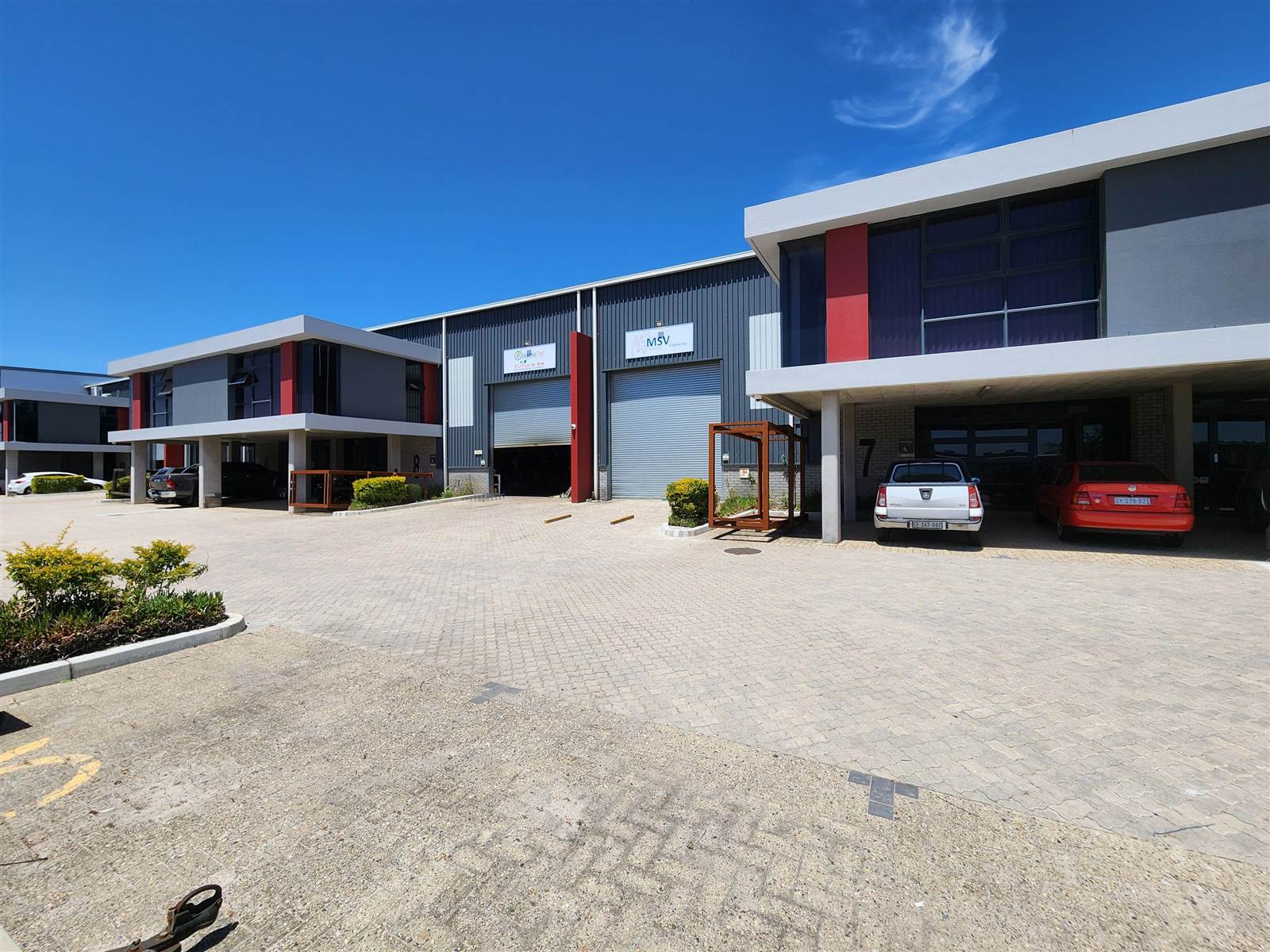 1026  m² Industrial space in Bellville Central photo number 2