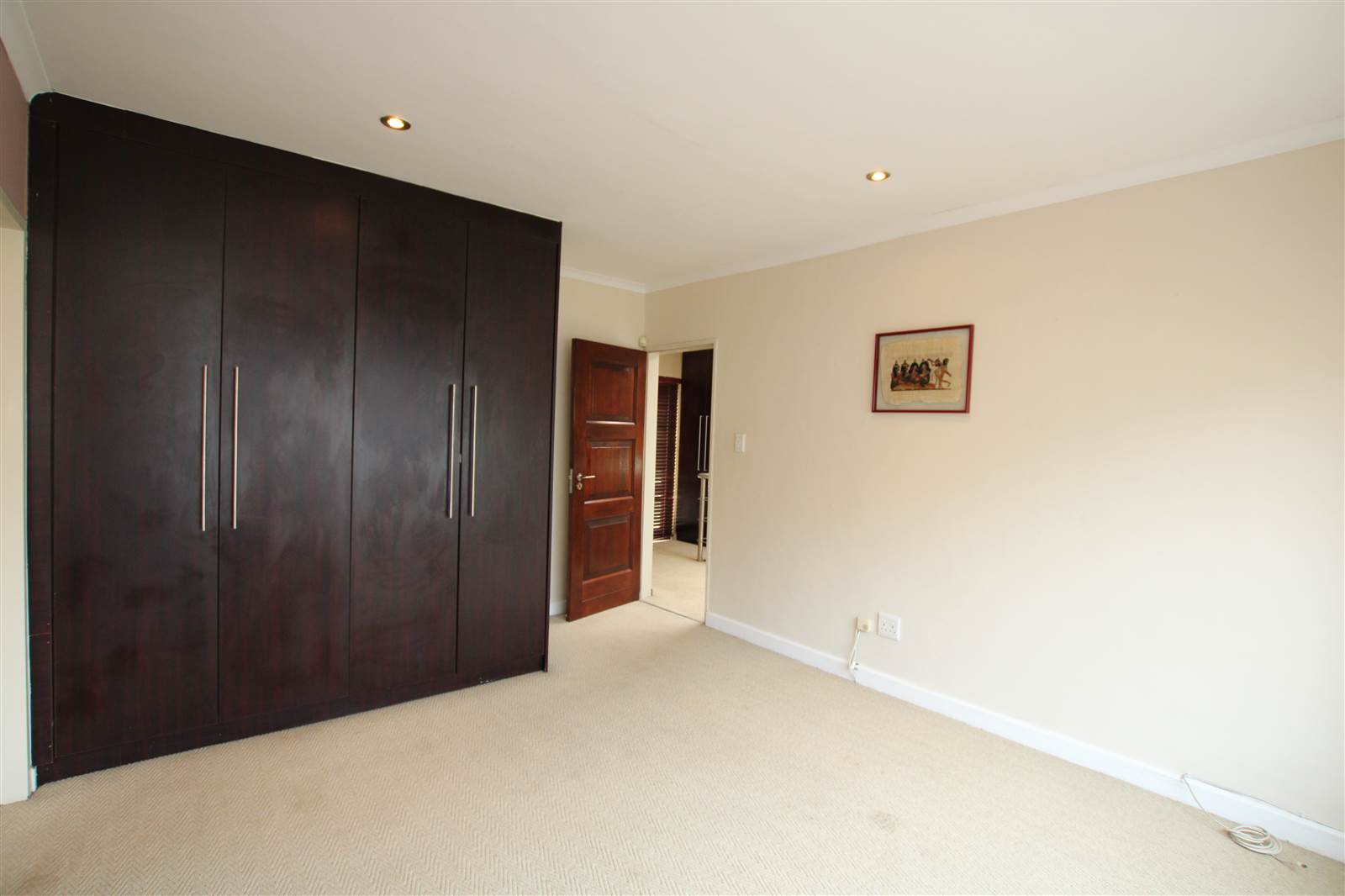 2 Bed House in Morninghill photo number 12