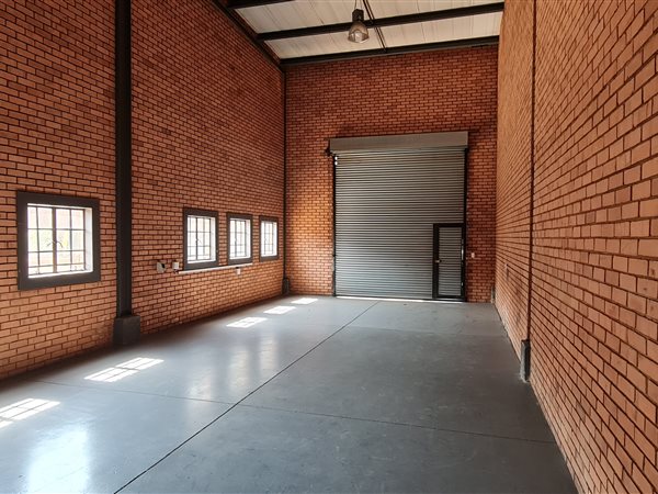 267  m² Industrial space