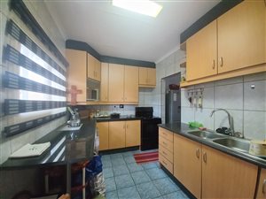 3 Bed Townhouse in Dersley