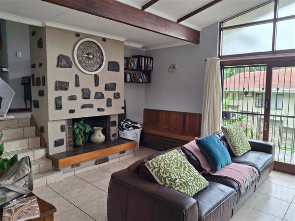 3 Bedroom House 3 Bedroom House