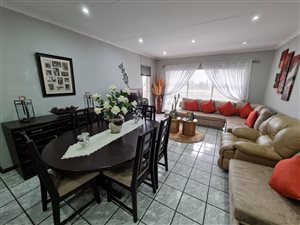 2 Bed Apartment in The Hill