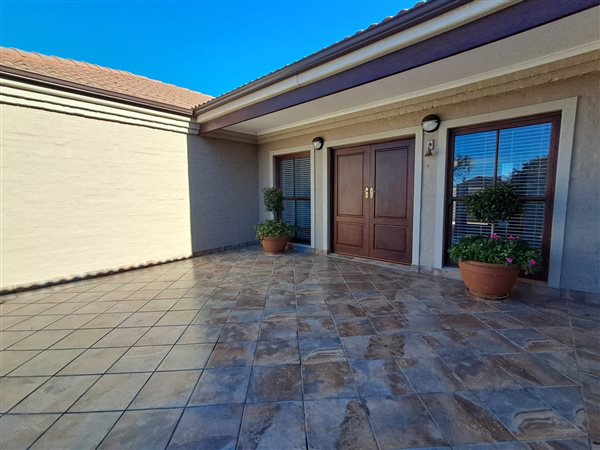 3 Bedroom House 3 Bedroom House