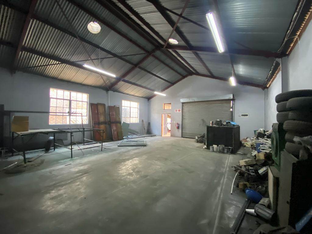 120  m² Industrial space in Delarey photo number 2