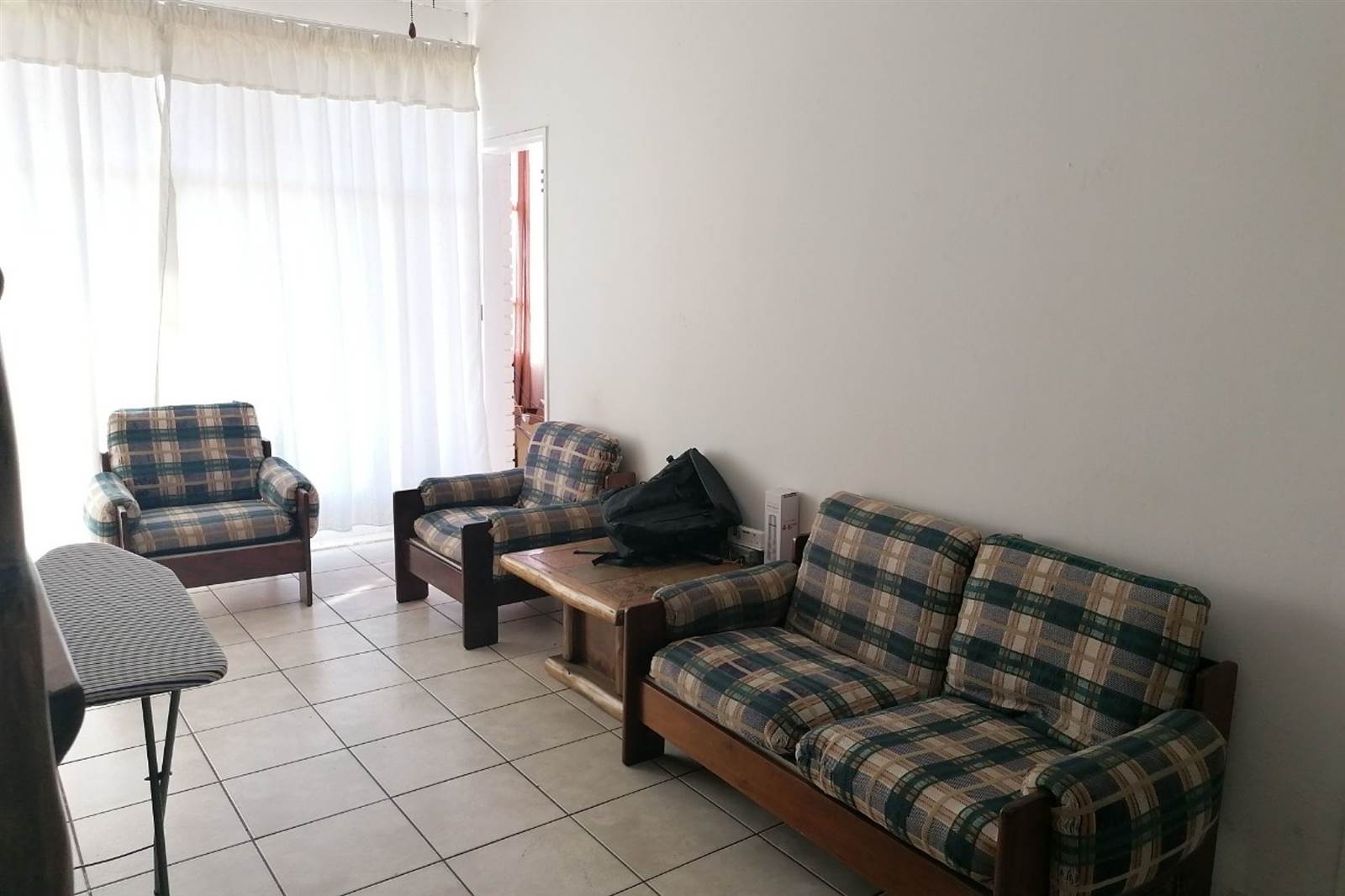 1 Bed Apartment in Brakpan Central photo number 5