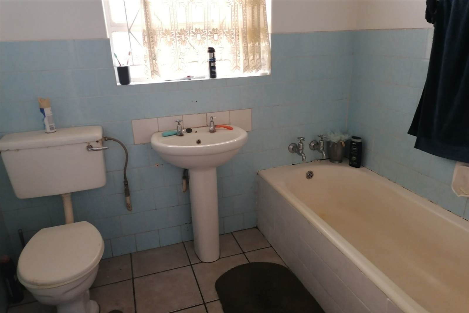1 Bed Apartment in Brakpan Central photo number 3