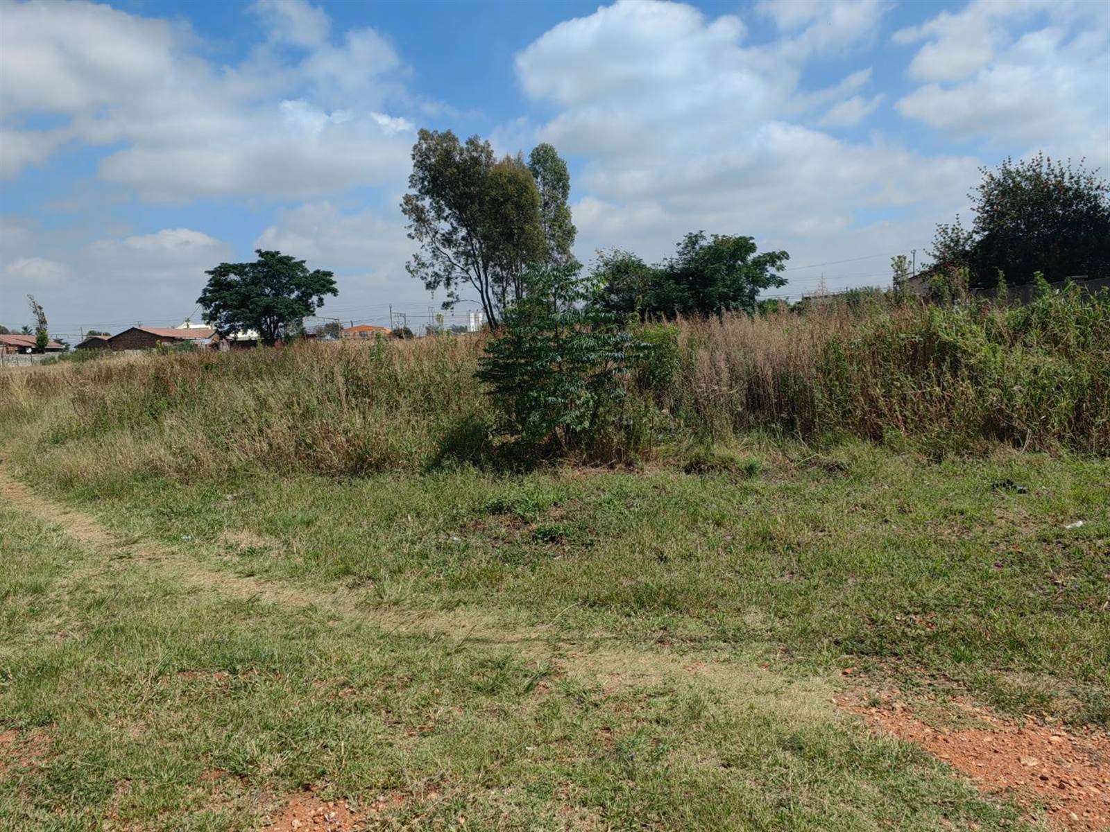 2552 m² Land available in Daleside photo number 5