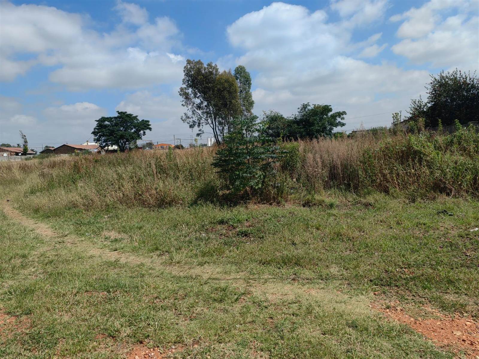 2552 m² Land available in Daleside photo number 3