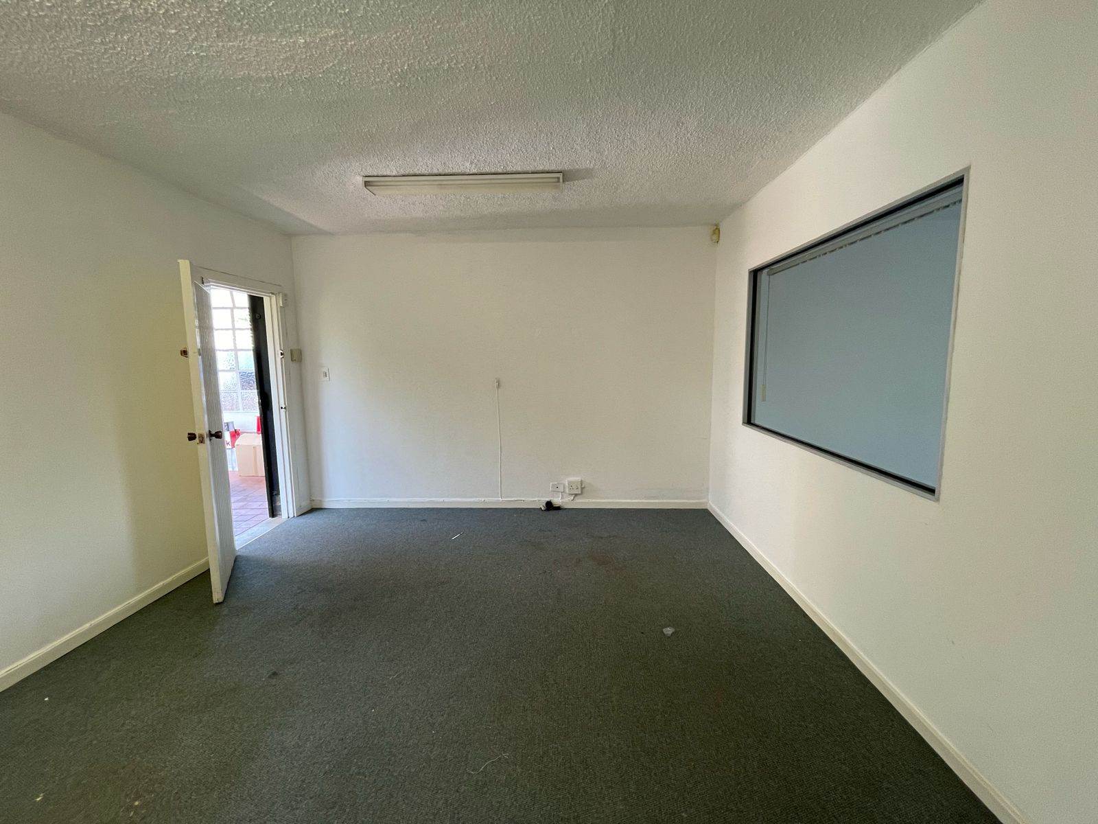 80  m² Commercial space in Blairgowrie photo number 11