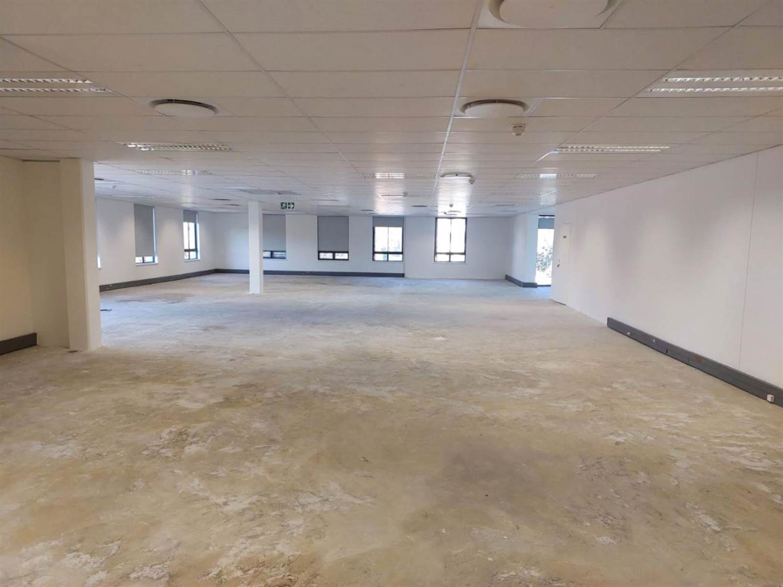 330  m² Commercial space in Fourways photo number 5