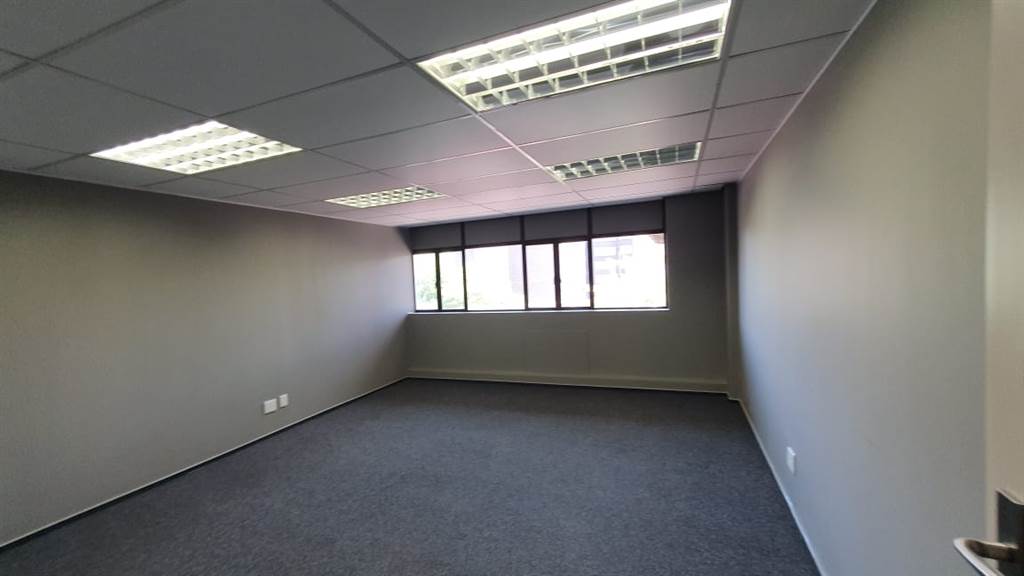 34  m² Commercial space in Sunnyside photo number 13