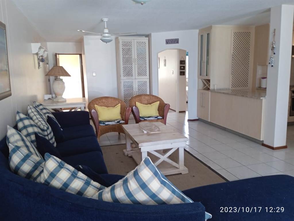 3 Bed Apartment in Manaba photo number 7