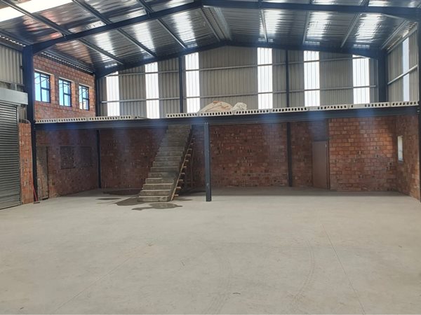 490 m² Commercial space 490 m² Commercial space