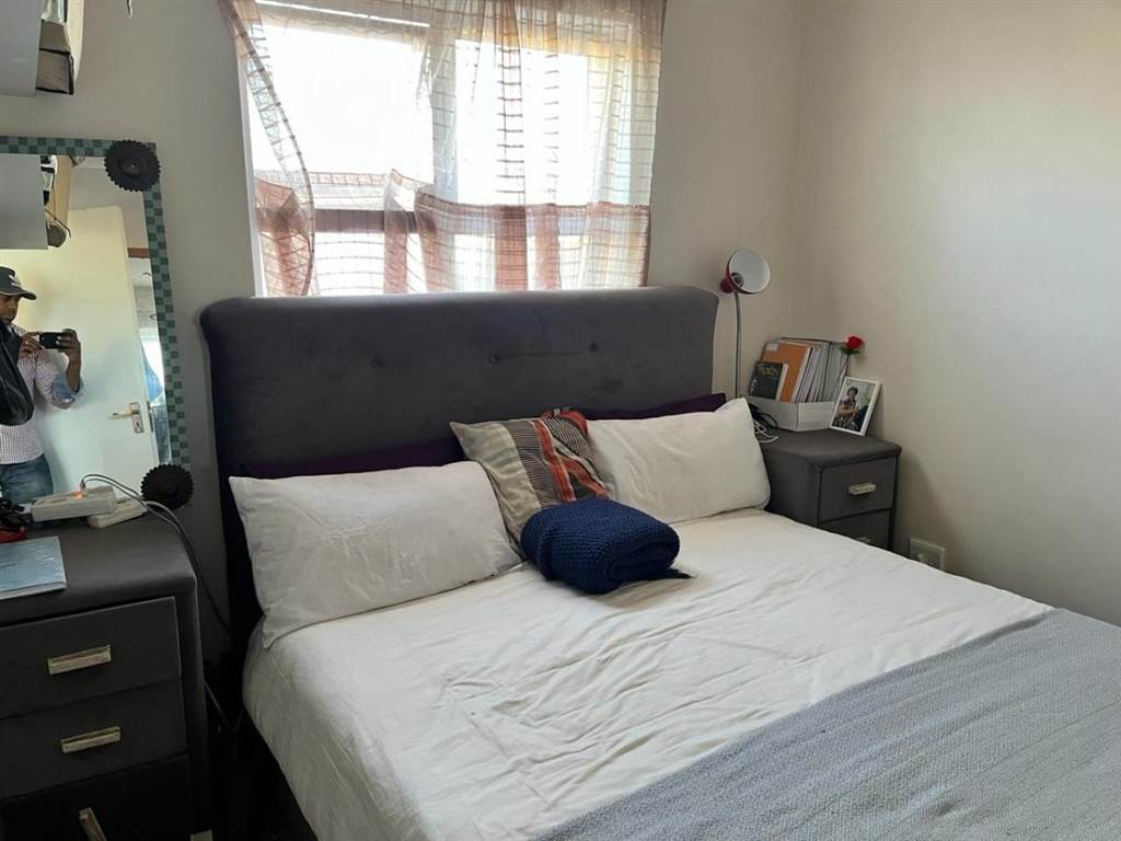 2 Bed Apartment in Costa Da Gama photo number 5