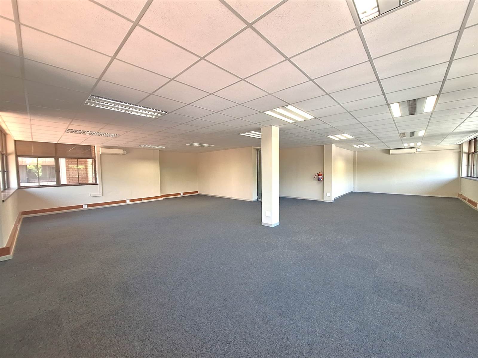 146  m² Office Space in Centurion CBD photo number 8