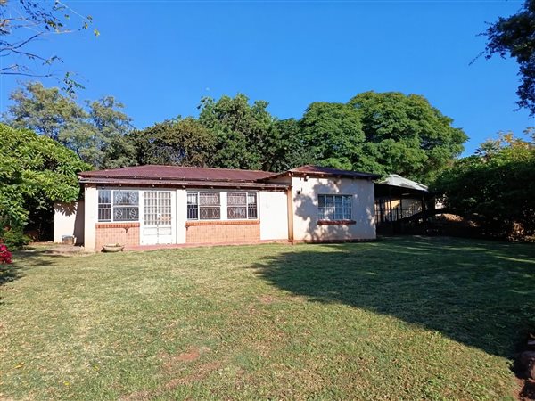 3 Bedroom House 3 Bedroom House