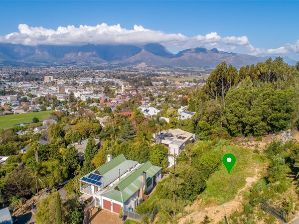 1285 m² Land available in Paarl