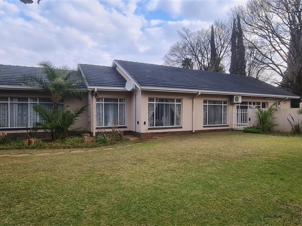 3 Bed House in Flamwood