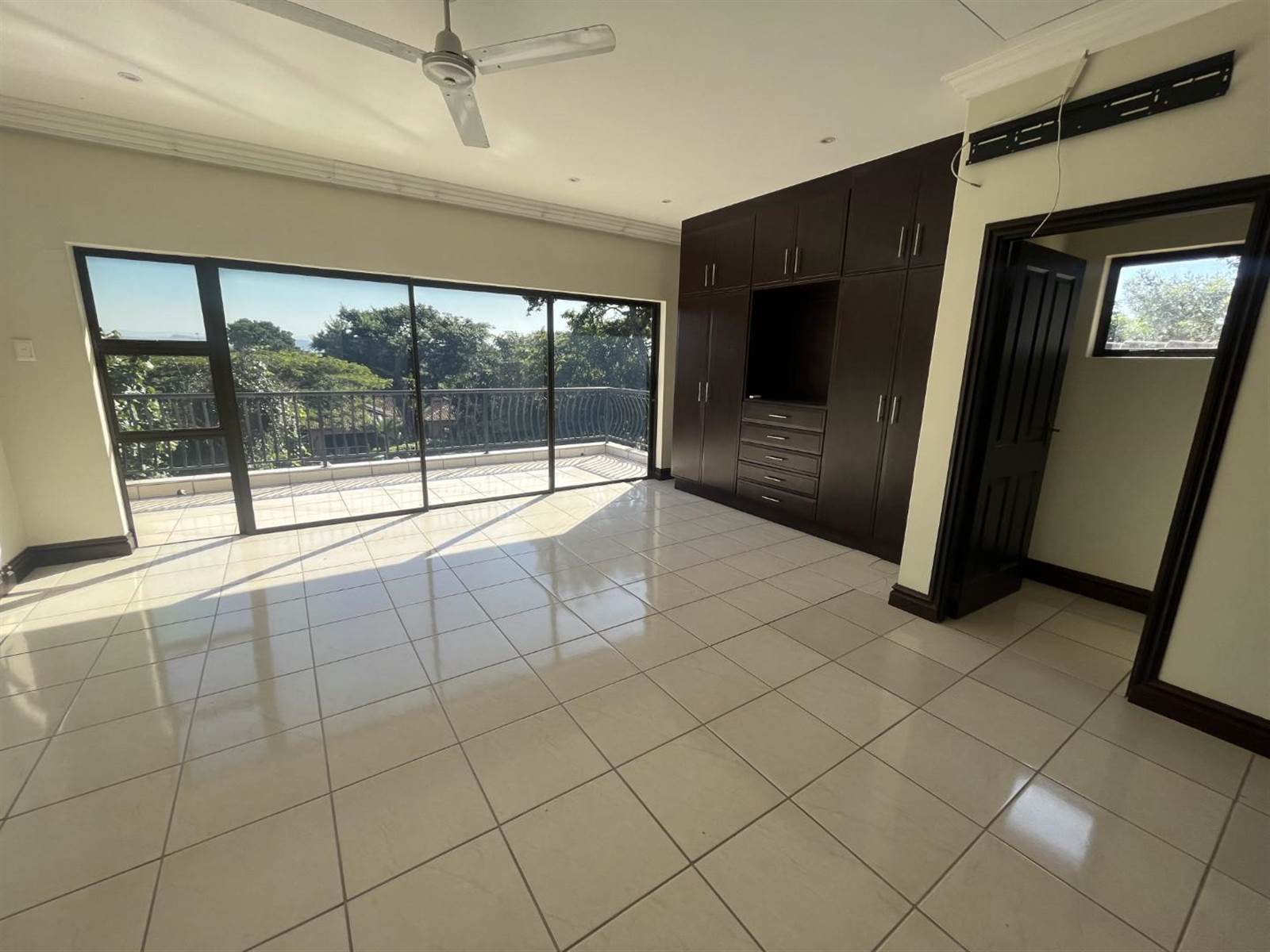 3 Bed House in Ballito photo number 13