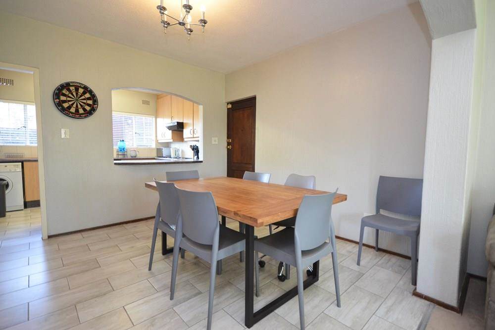 2 Bed Townhouse in Strathavon photo number 5