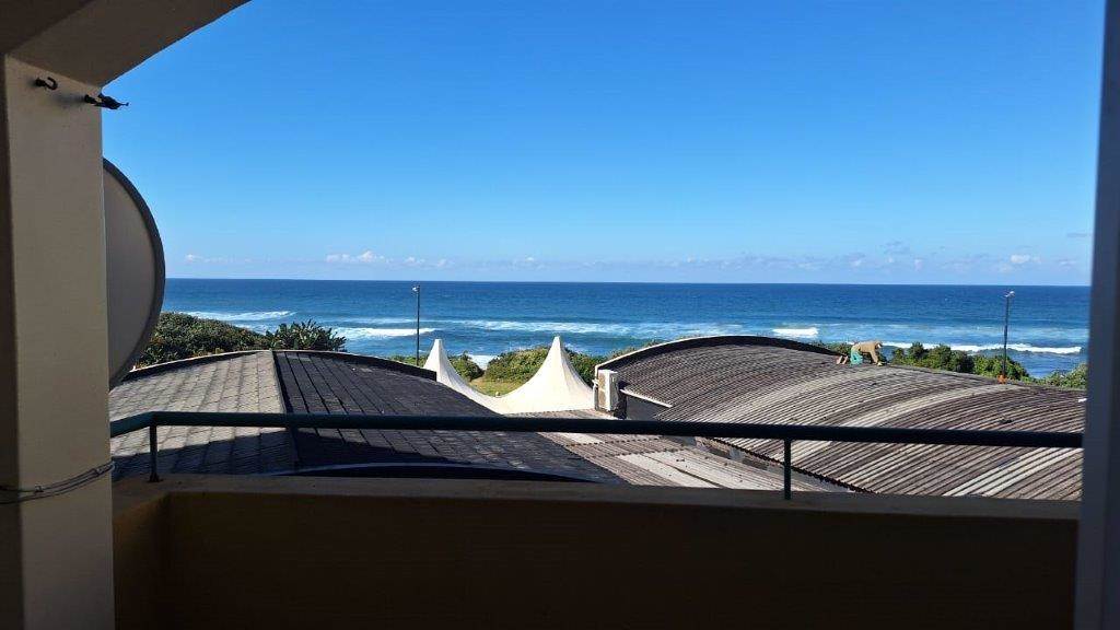 3 Bed Apartment in Port Shepstone photo number 17