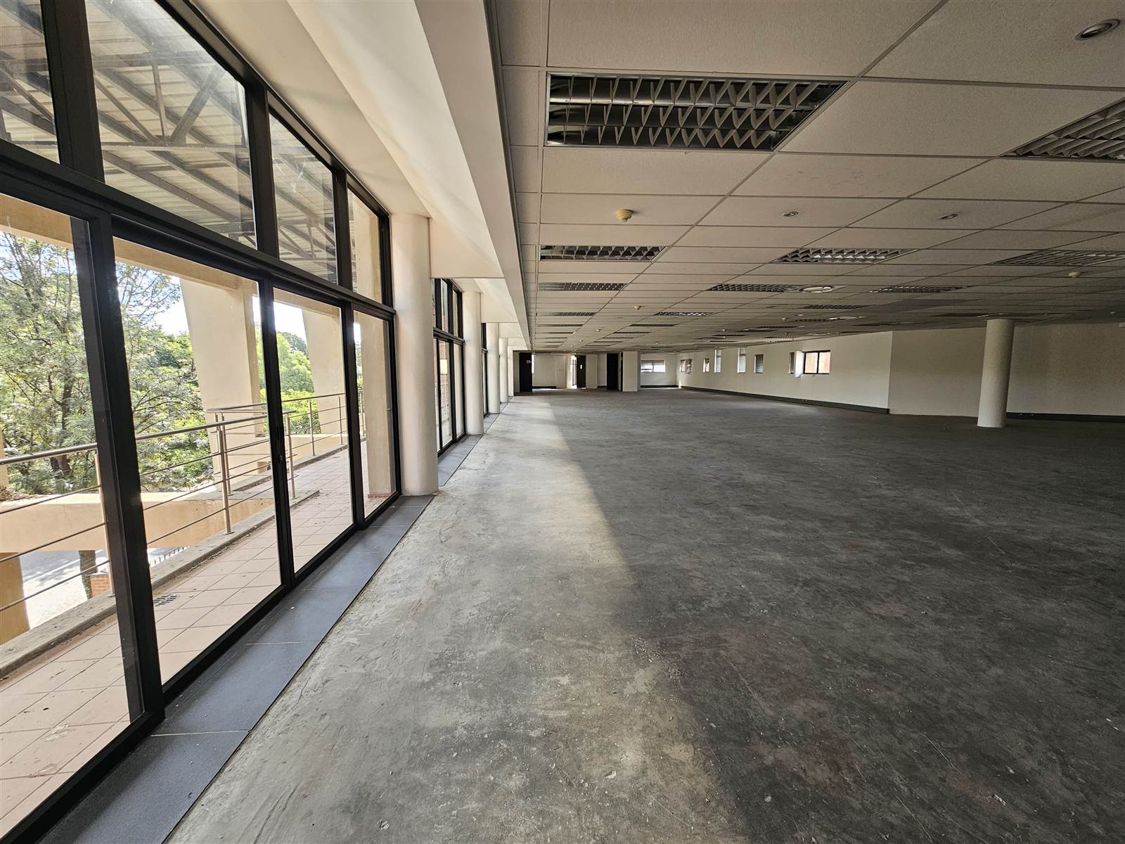 865  m² Commercial space in Centurion CBD photo number 5
