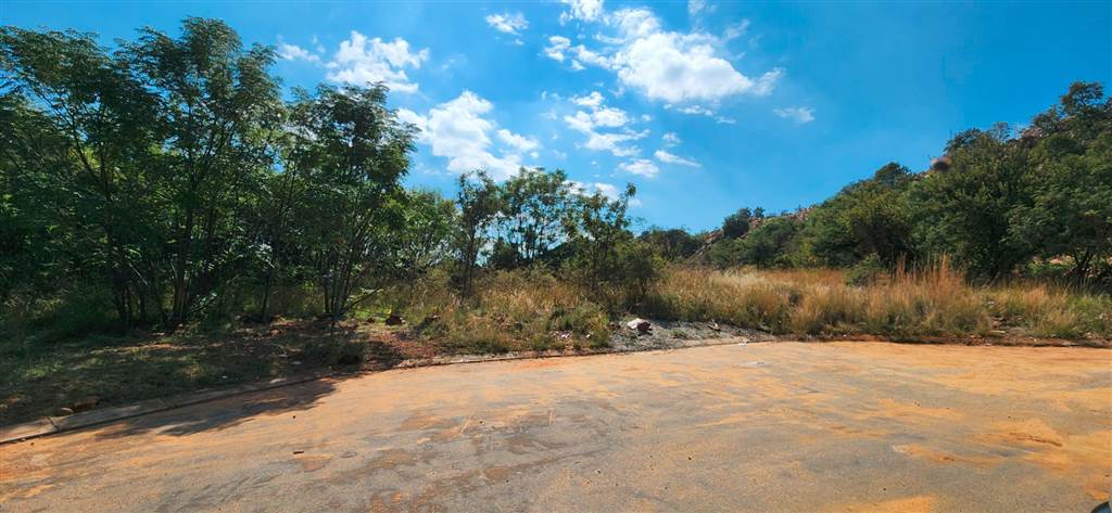 856 m² Land available in Wilkoppies photo number 3