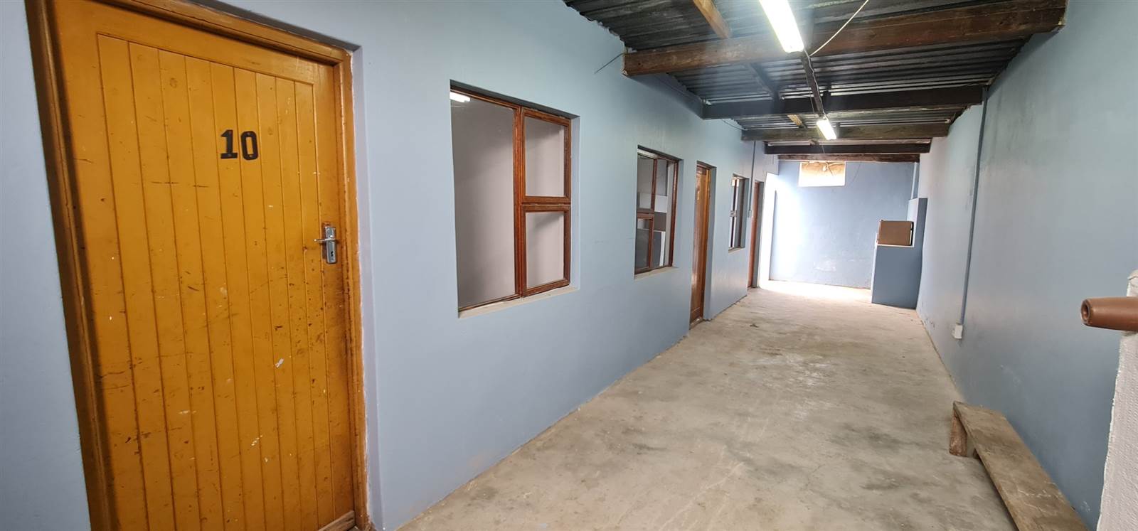 10 Bed Apartment in Zwide photo number 15