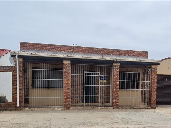 10 Bed Apartment in Zwide