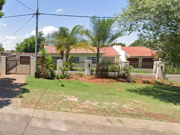 2 Bedroom House 2 Bedroom House